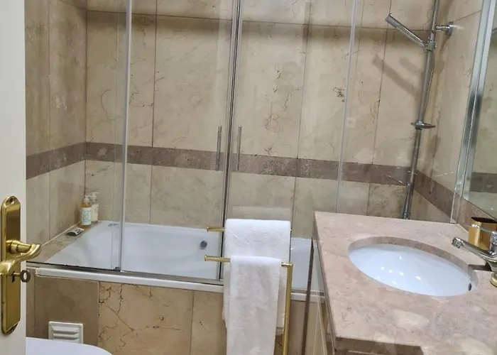 ホームステイ Lisboa Luxury Alverca do Ribatejo